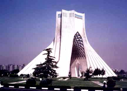 azadi.jpg (14528 bytes)