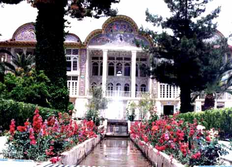 shiraz.jpg (35721 bytes)